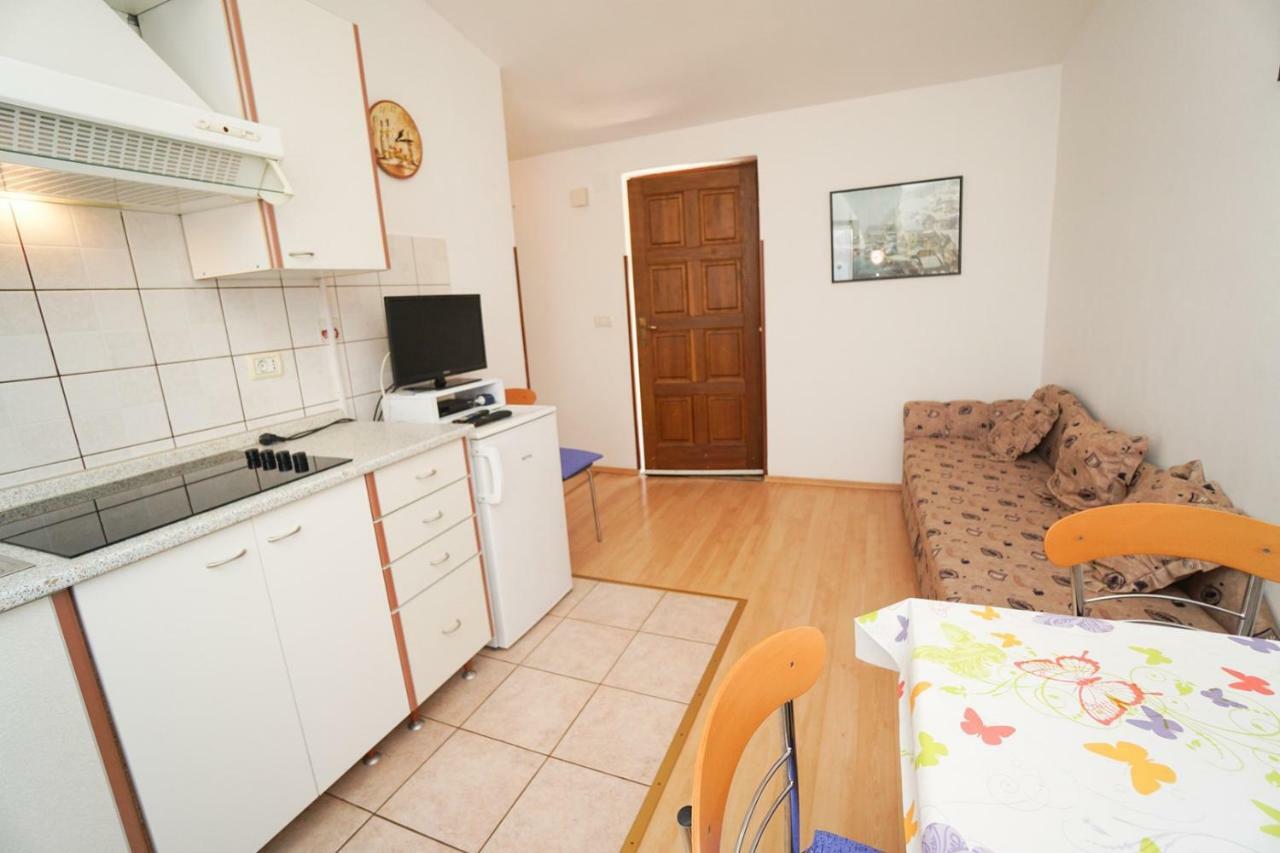 Apartment Sandra Умаг Экстерьер фото