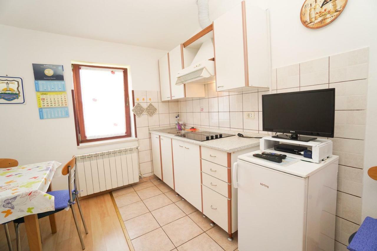 Apartment Sandra Умаг Экстерьер фото