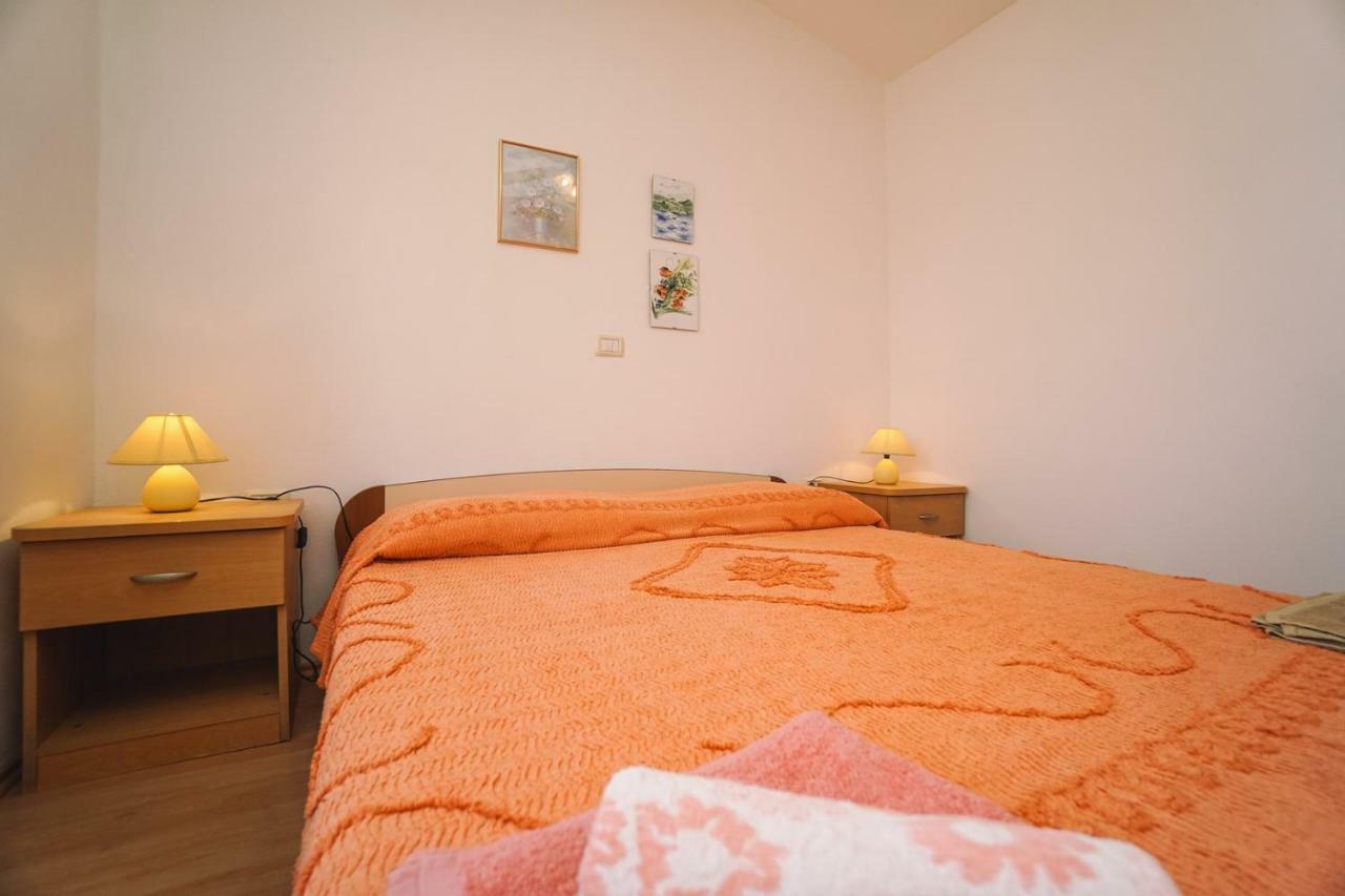 Apartment Sandra Умаг Экстерьер фото