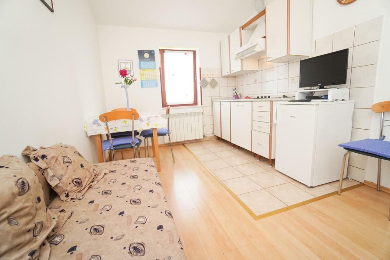 Apartment Sandra Умаг Экстерьер фото